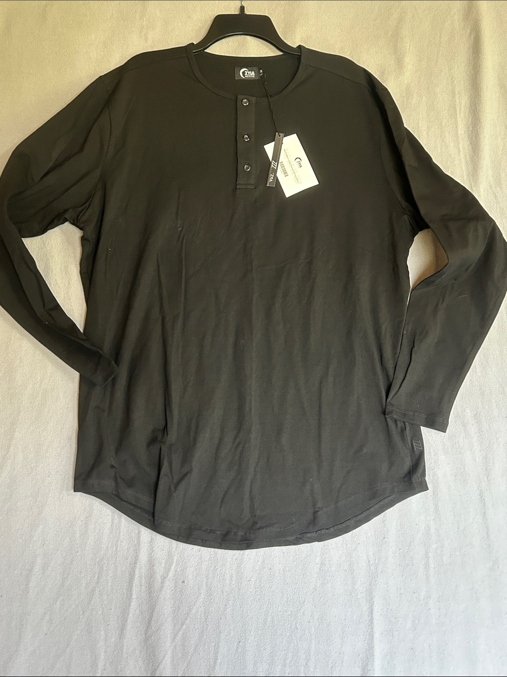 Zyia Men's Black Long-Sleeve Henley Shirt - 2XL